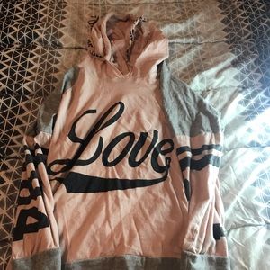 T-shirt hoodie